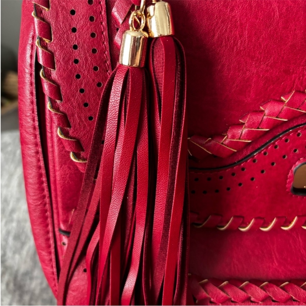 Elegant Red Vegan Leather Satchel with Tassels and Removable Shoulder Strap - Picture 5 of 9
